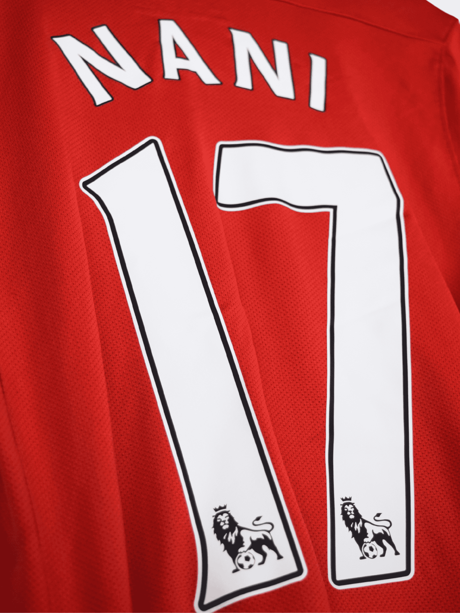 2011-manchester-united-home-luis-nani-17-small-423932-623-nike6