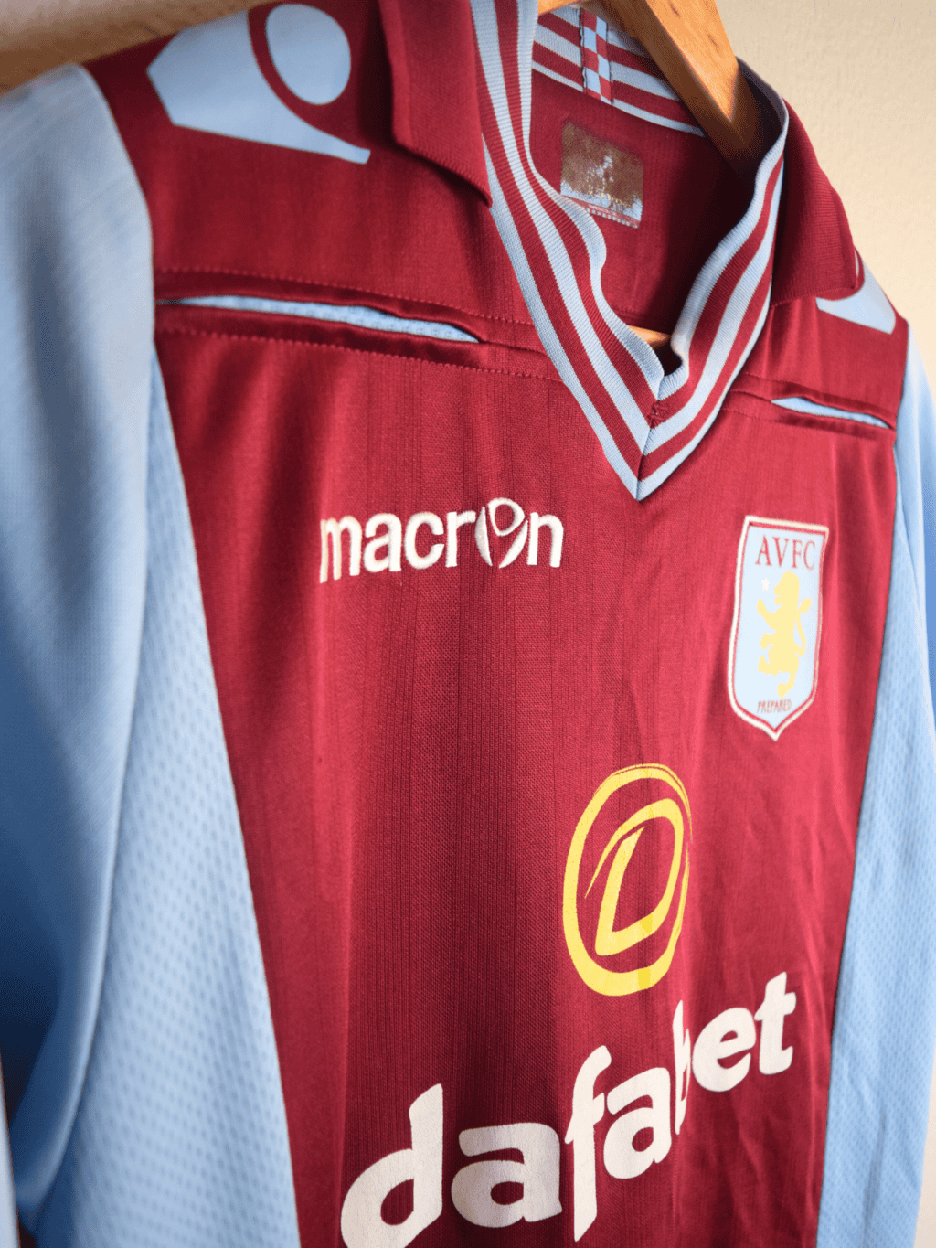 2014-aston-villa-christian-benteke-20-large-1