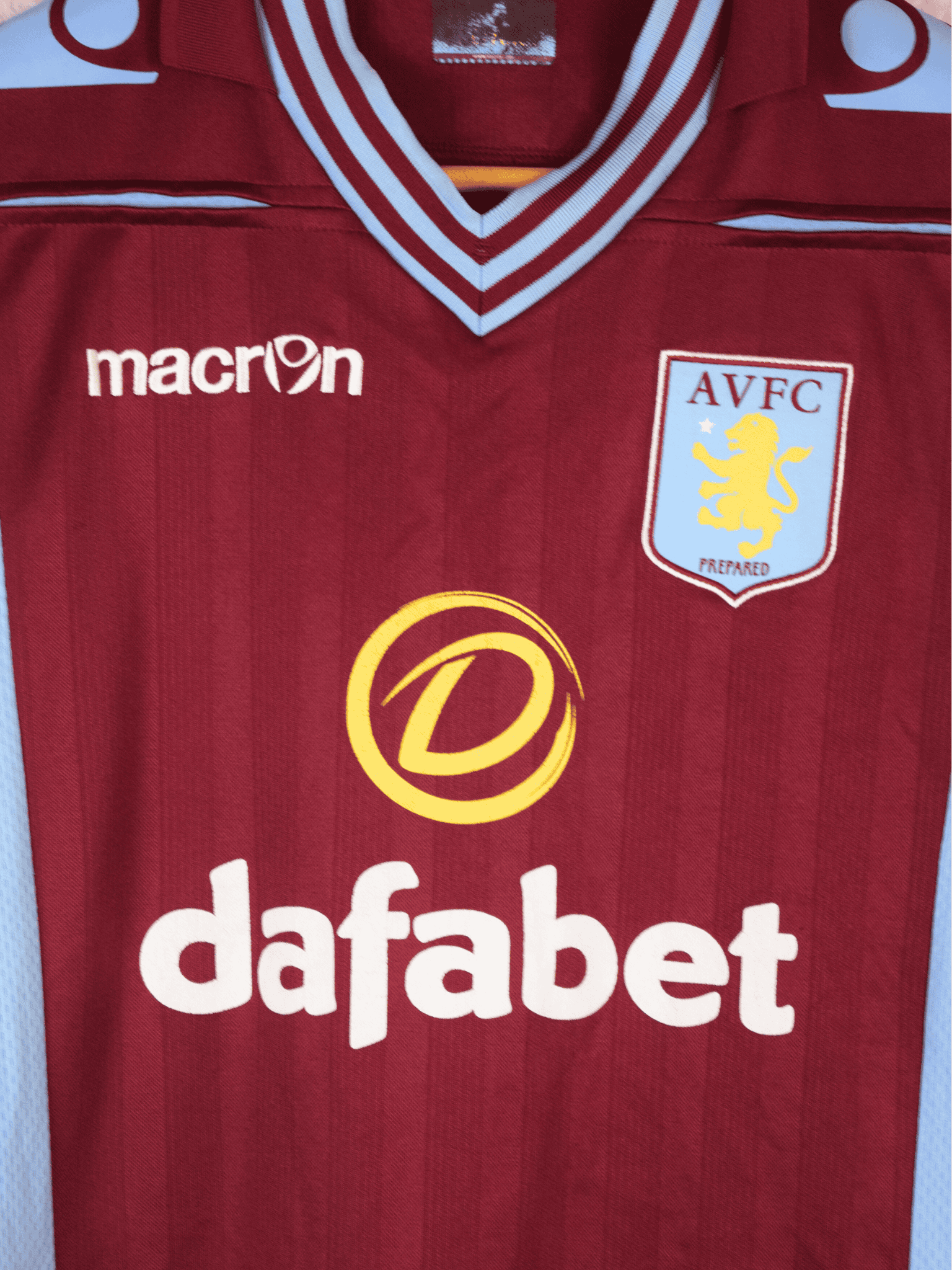 2014-aston-villa-christian-benteke-20-large-1