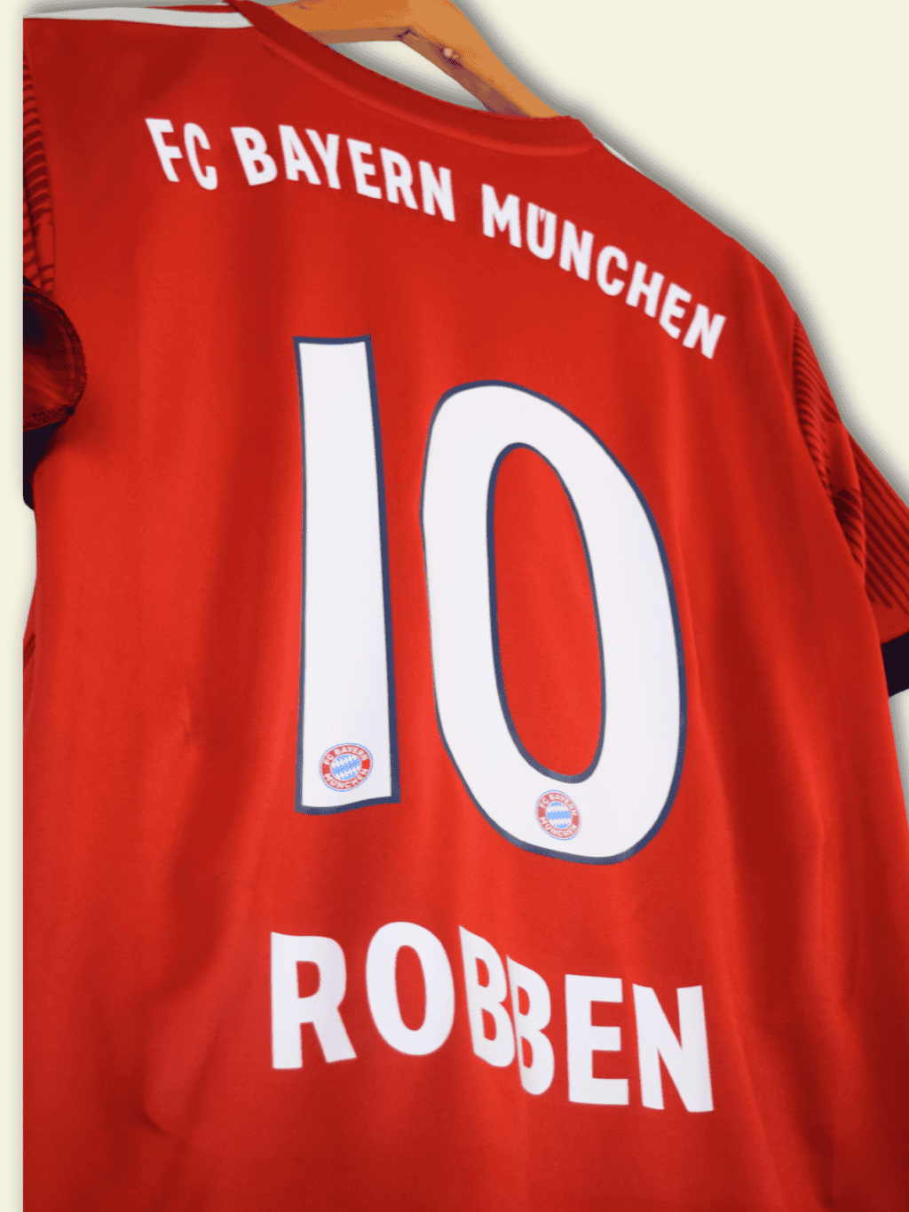 2018 Bayern Munich – Arjen Robben #10 Large CF5433 Adidas6