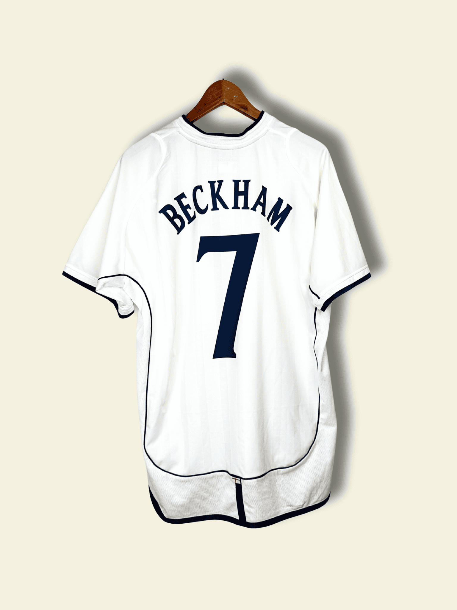 2002-england-home-david-beckham-7-large-1