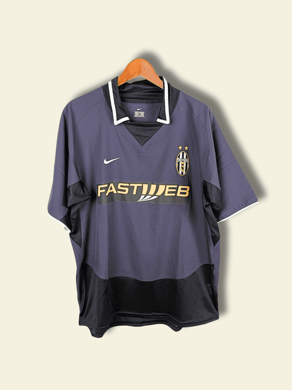 2003-juventus-third-alessandro-del-piero-10-large-112638-nike-1-1