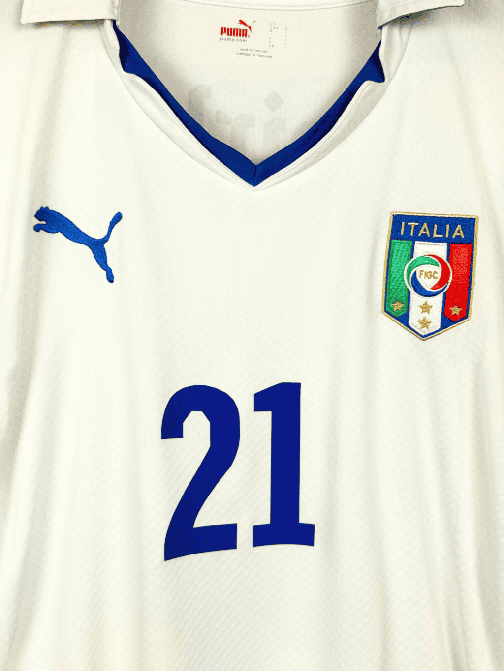 2010-italy-away-andrea-pirlo-21-large-736599-puma3