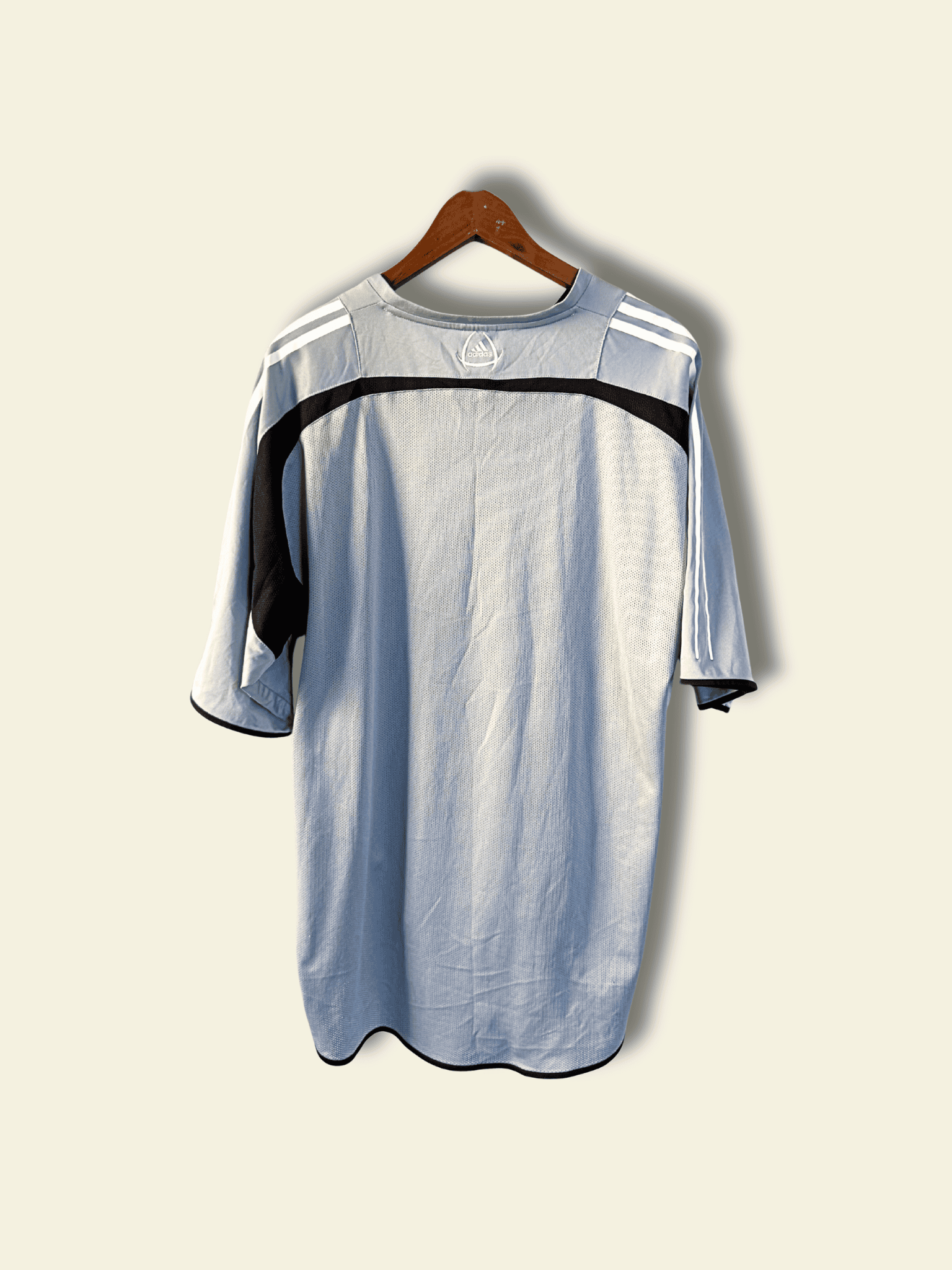 2004-real-madrid-training-xl-368231-adidas-1