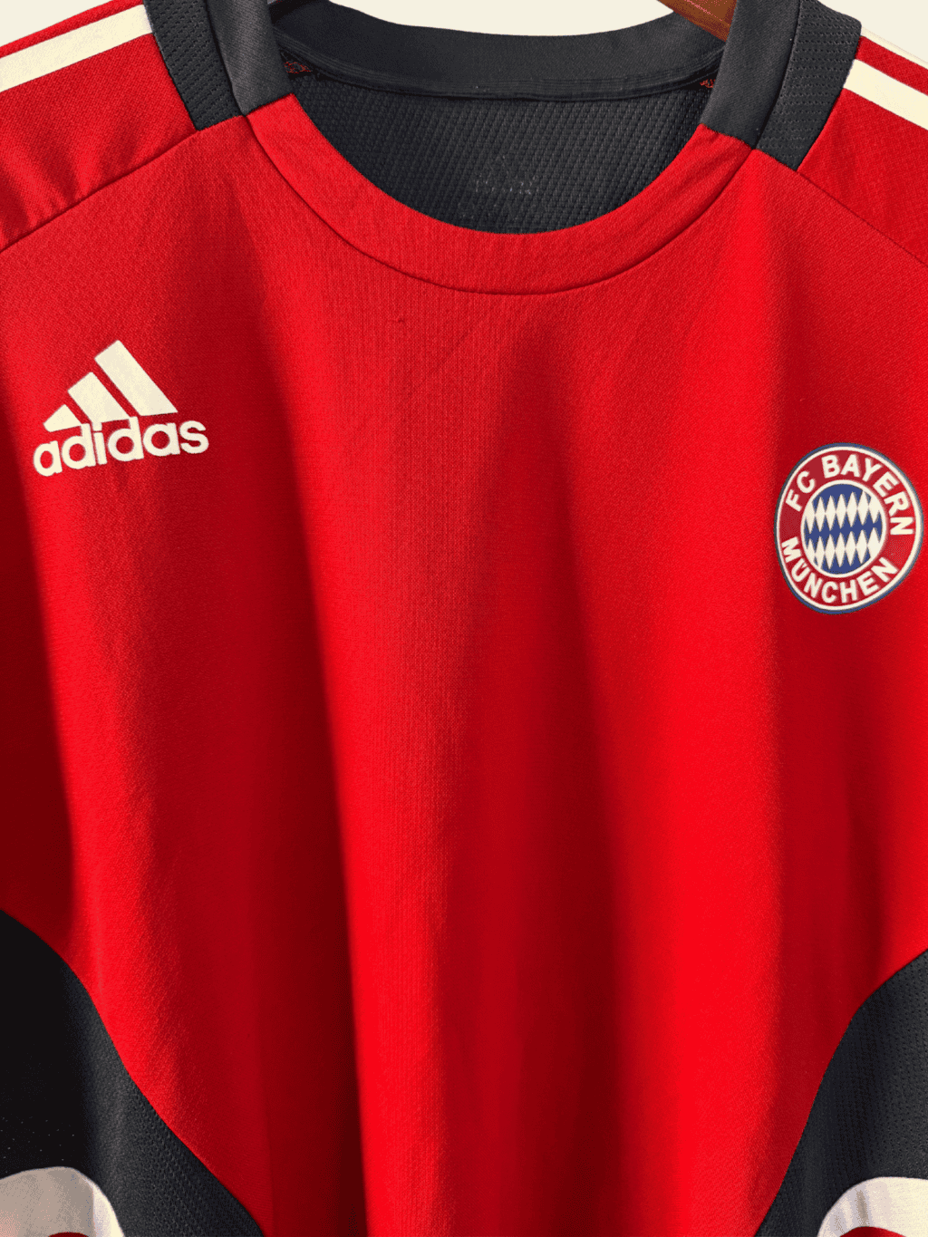 2008-bayern-munich-training-medium-049796-adidas-1-2