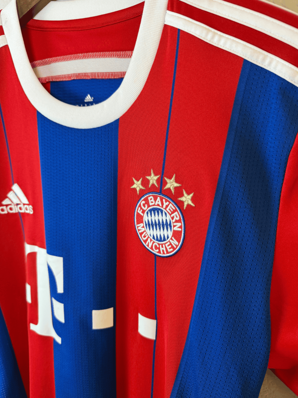 2014-bayern-munich-home-thomas-muller-25-large-f48499-adidas-1-3