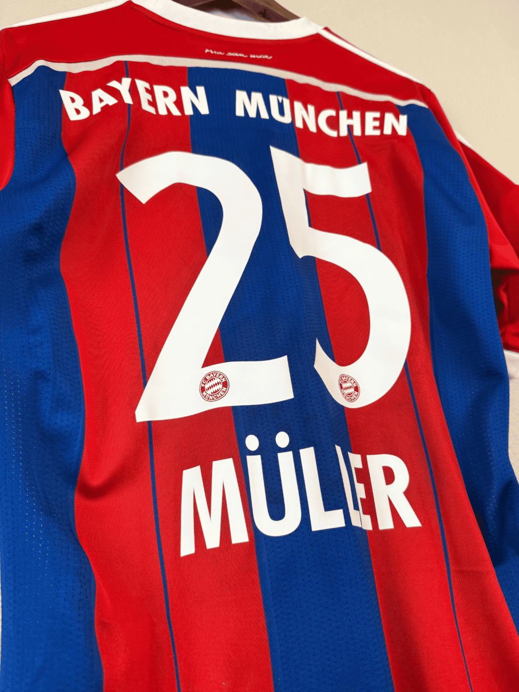 2014-bayern-munich-home-thomas-muller-25-large-f48499-adidas-1-4