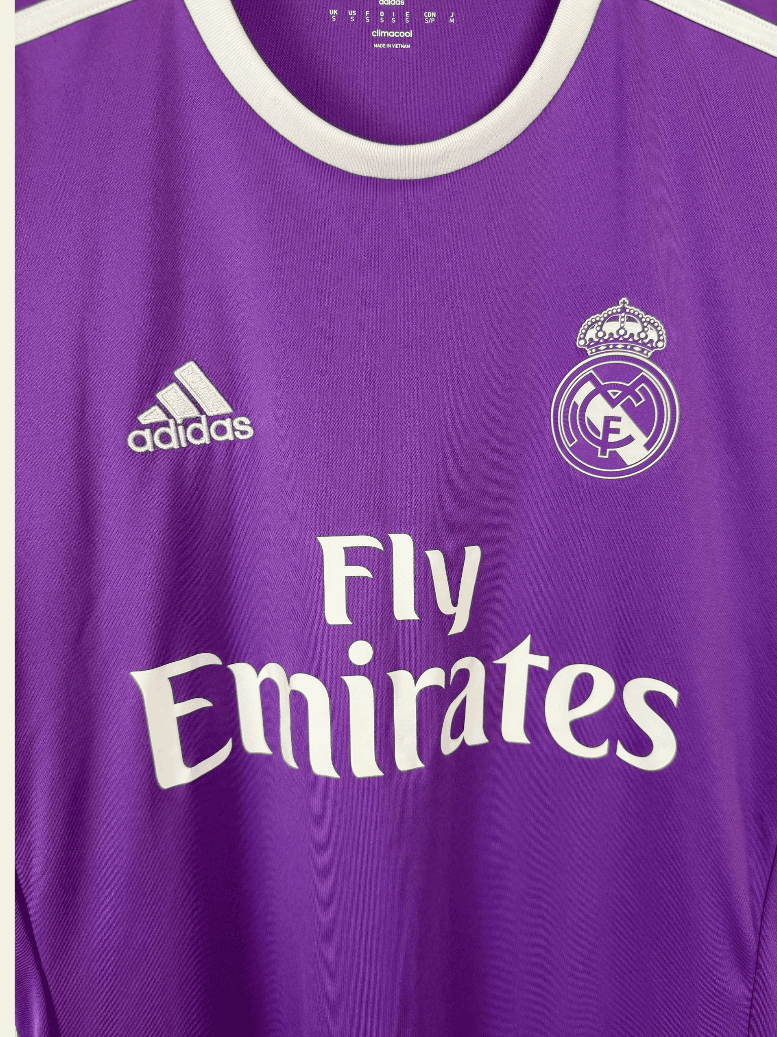 2016 Real Madrid Away - Cristiano Ronaldo #7 Small - Image 4