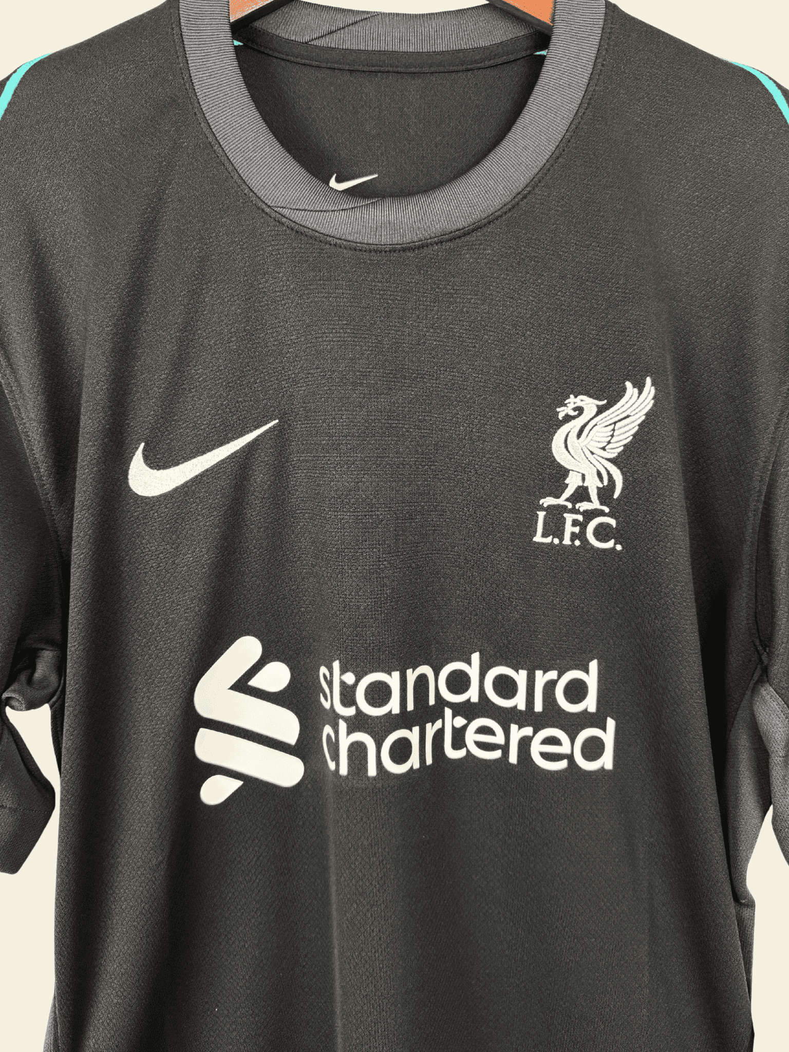 2024 Liverpool Away - Mohamed Salah #11 Large BNWT - Image 5