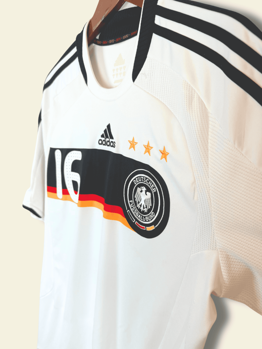 2008-germany-home-philipp-lahm-16-medium-613200-adidas-1-4