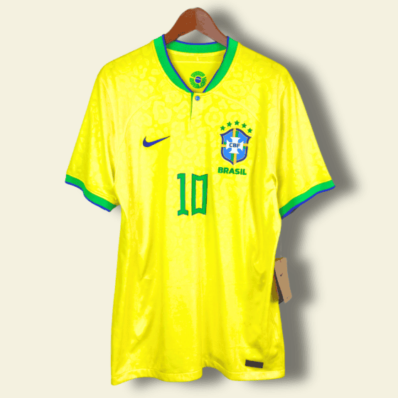 2022 Brazil Home - Neymar JR #10 Large BNWT