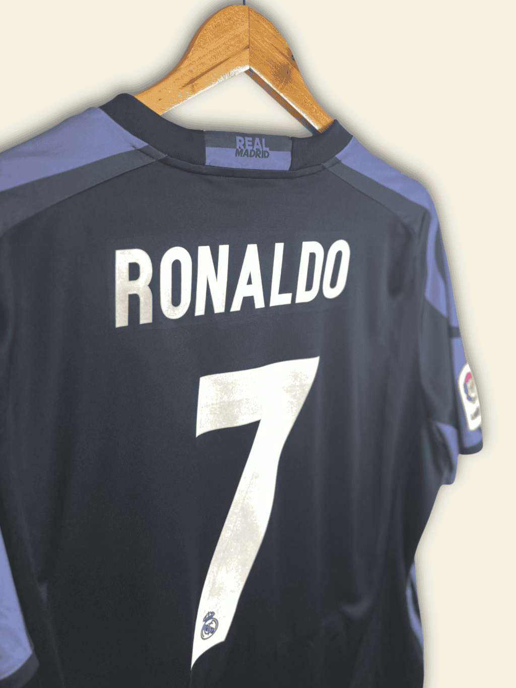 2016 Real Madrid Third - Cristiano Ronaldo #7 XL - Image 4