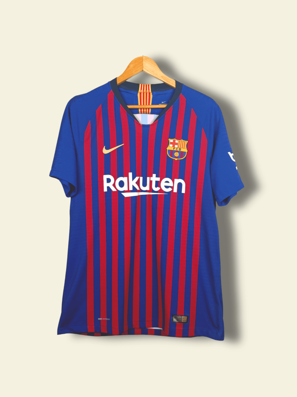 2018-barcelona-home-lionel-messi-10-large-894417-456-nike-1