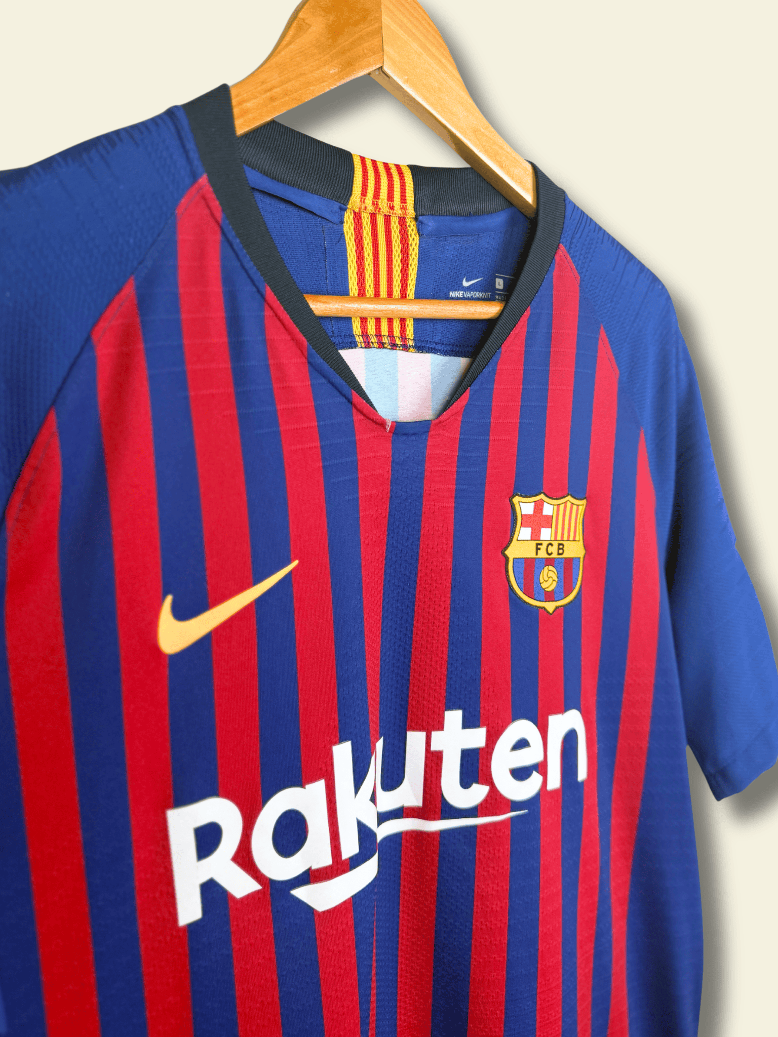 2018-barcelona-home-lionel-messi-10-large-894417-456-nike-4