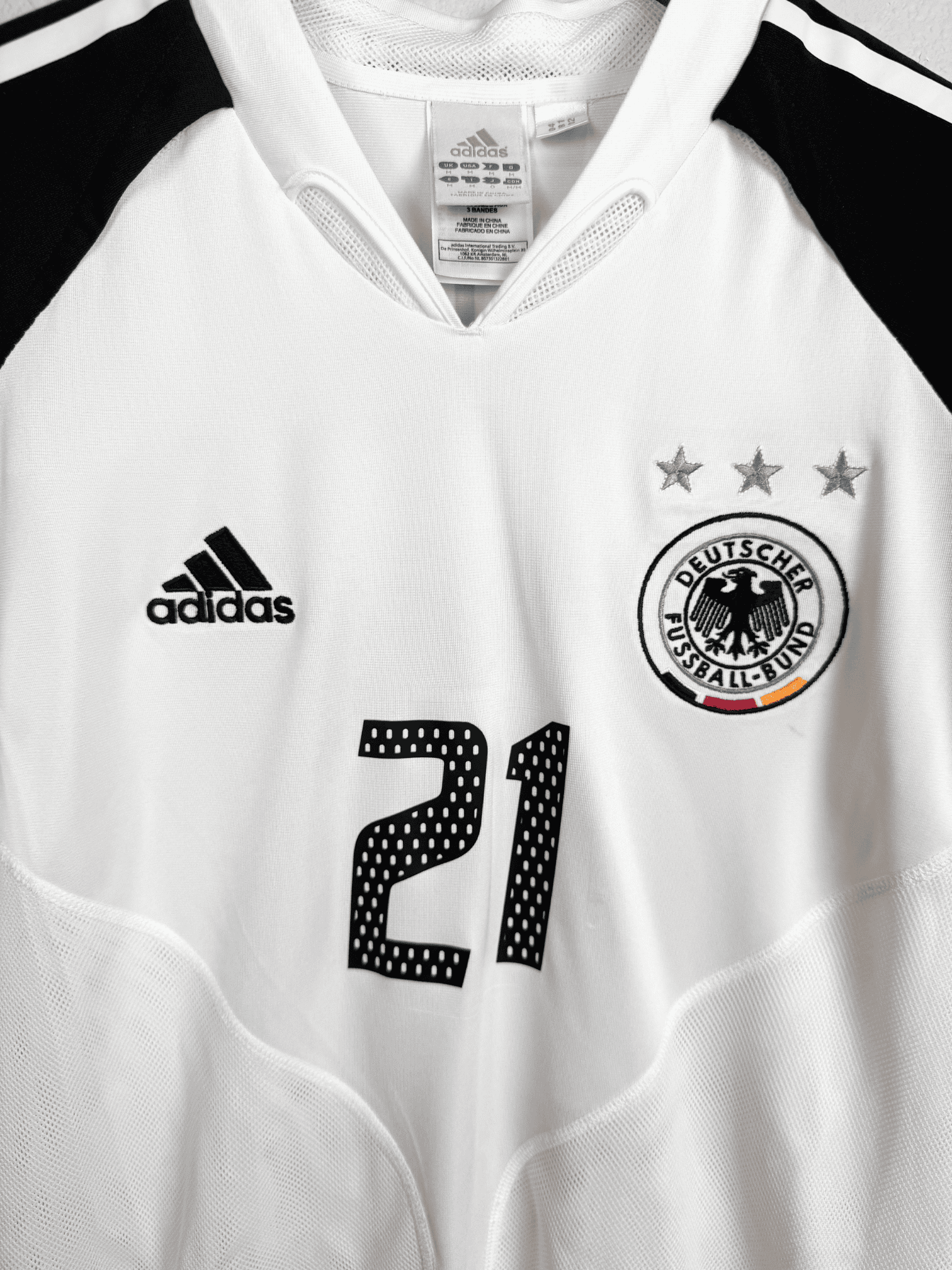 2004-germany-home-philipp-lahm-21-medium-643981-adidas-3