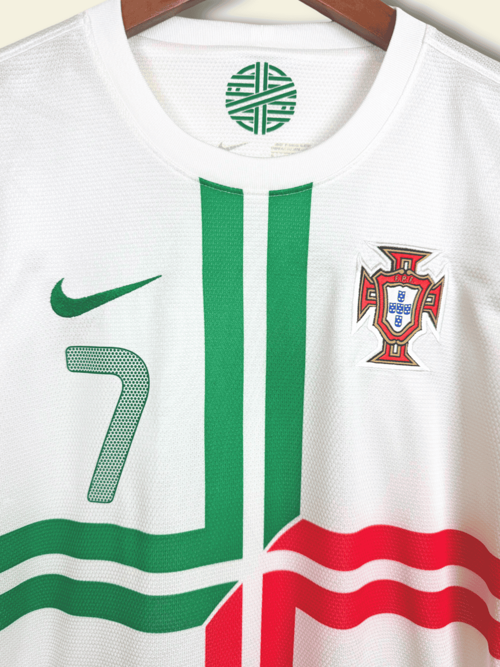 2012 Portugal Away - Cristiano Ronaldo #7 Small - Image 3