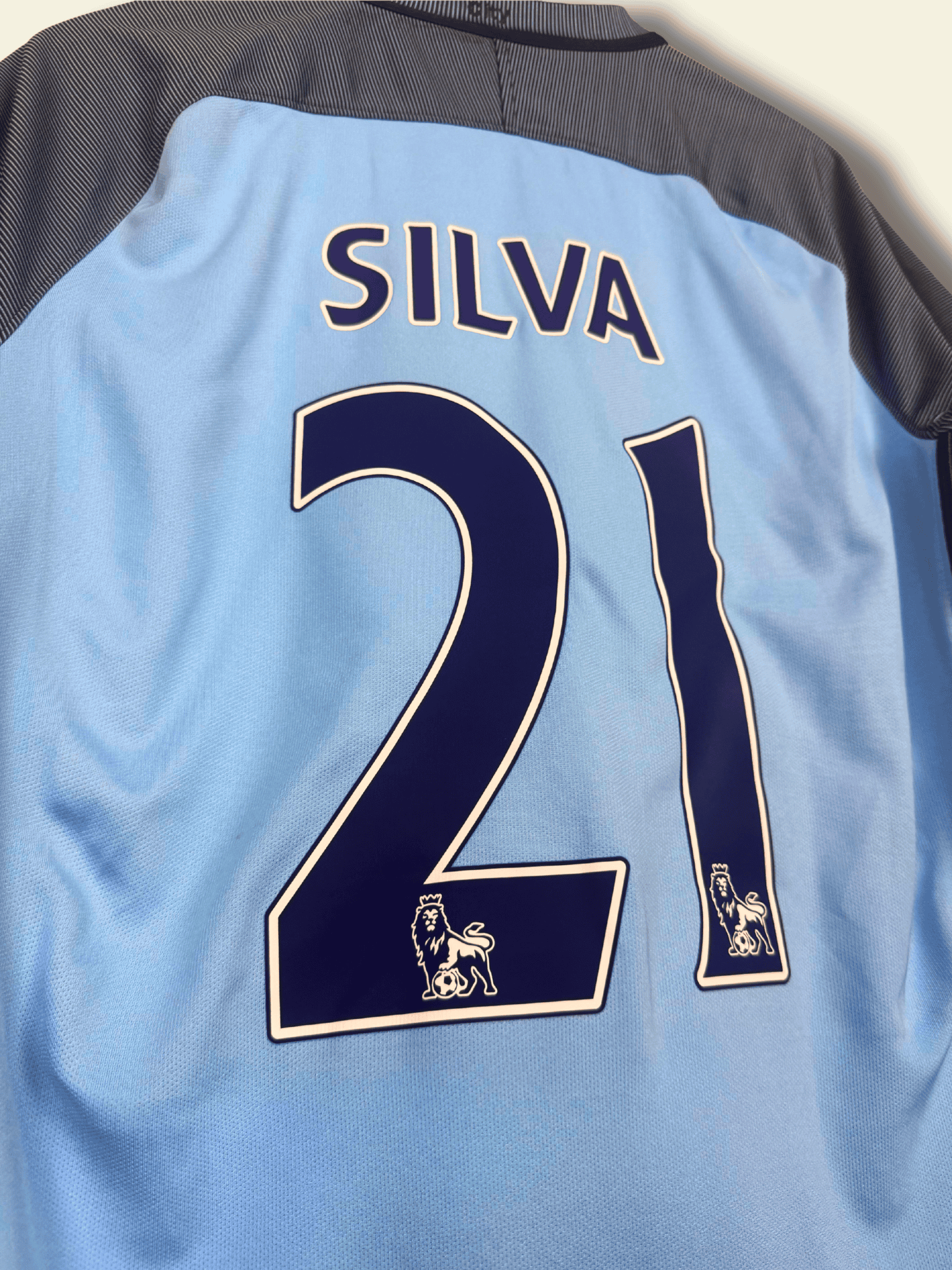 2016-manchester-city-david-silva-21-medium-776907-489-nike-4