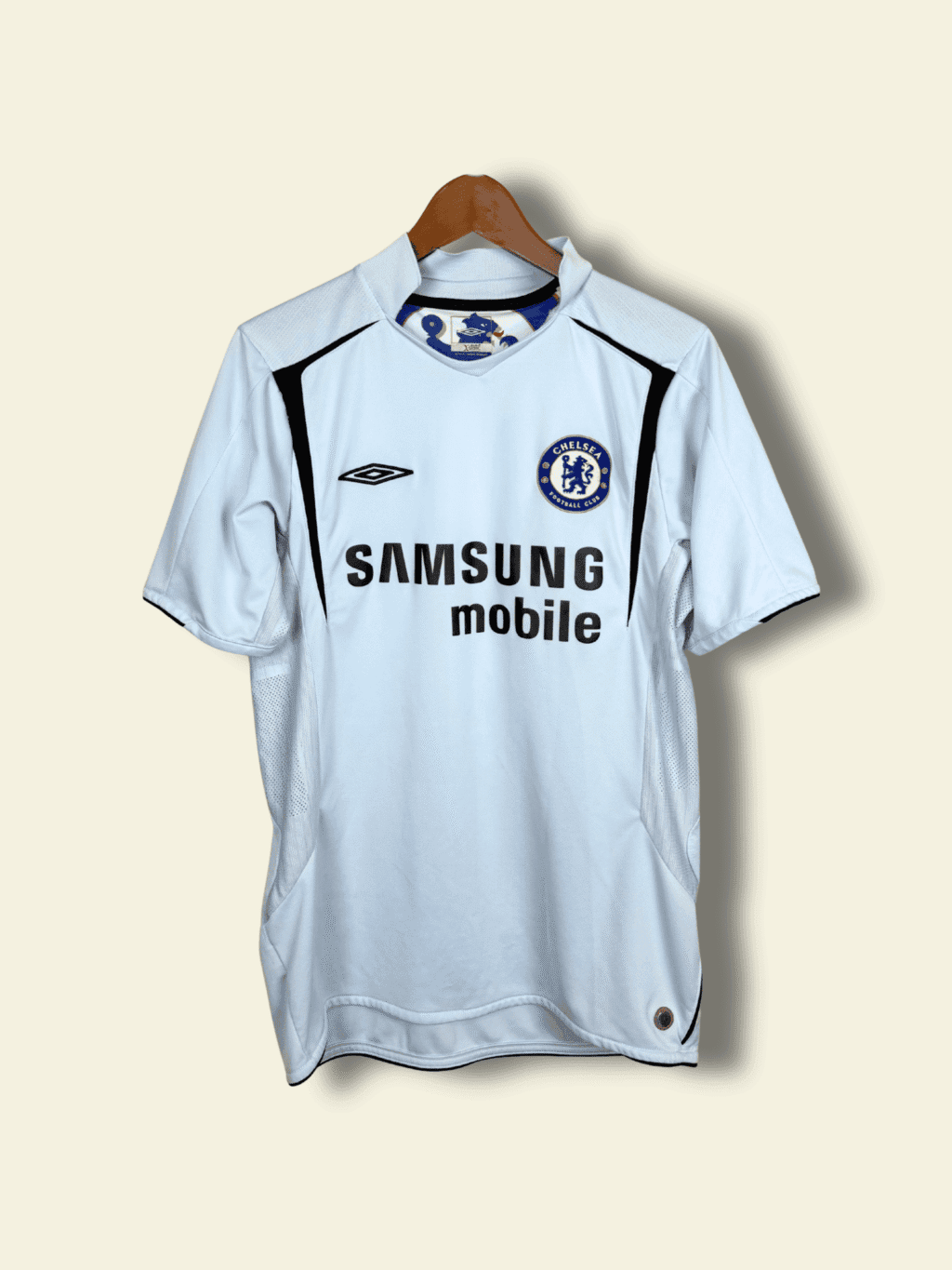 2005-chelsea-away-didier-drogba-15-medium-1