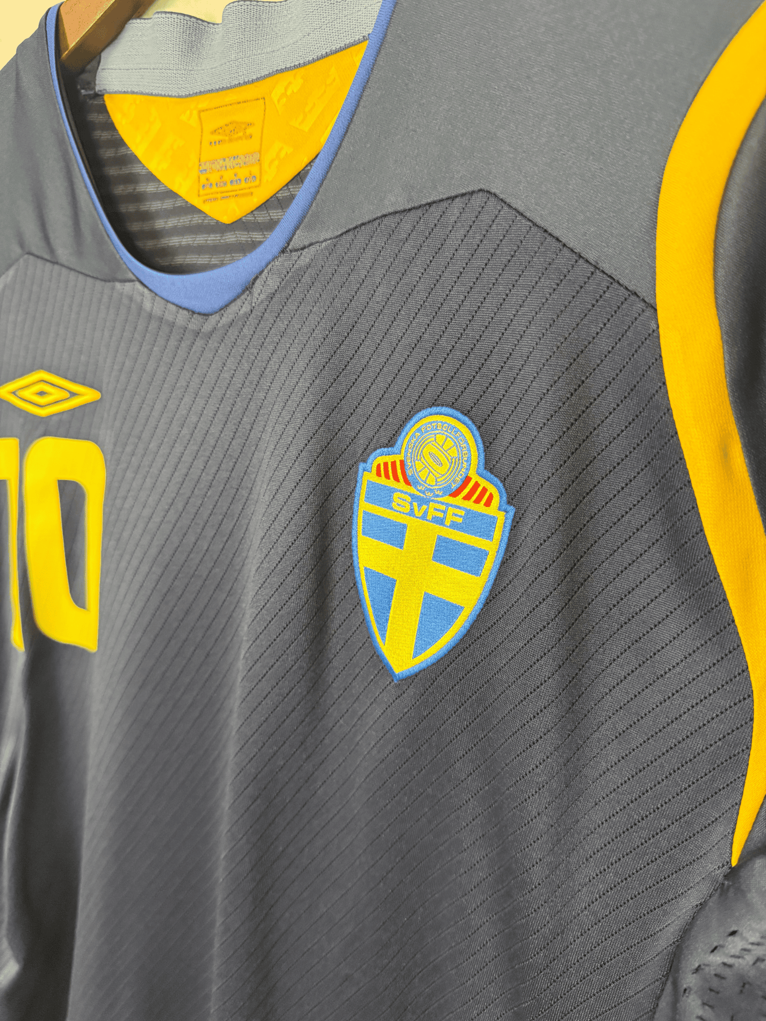 2008-sweden-away-zlatan-ibrahimovic-10-medium-2
