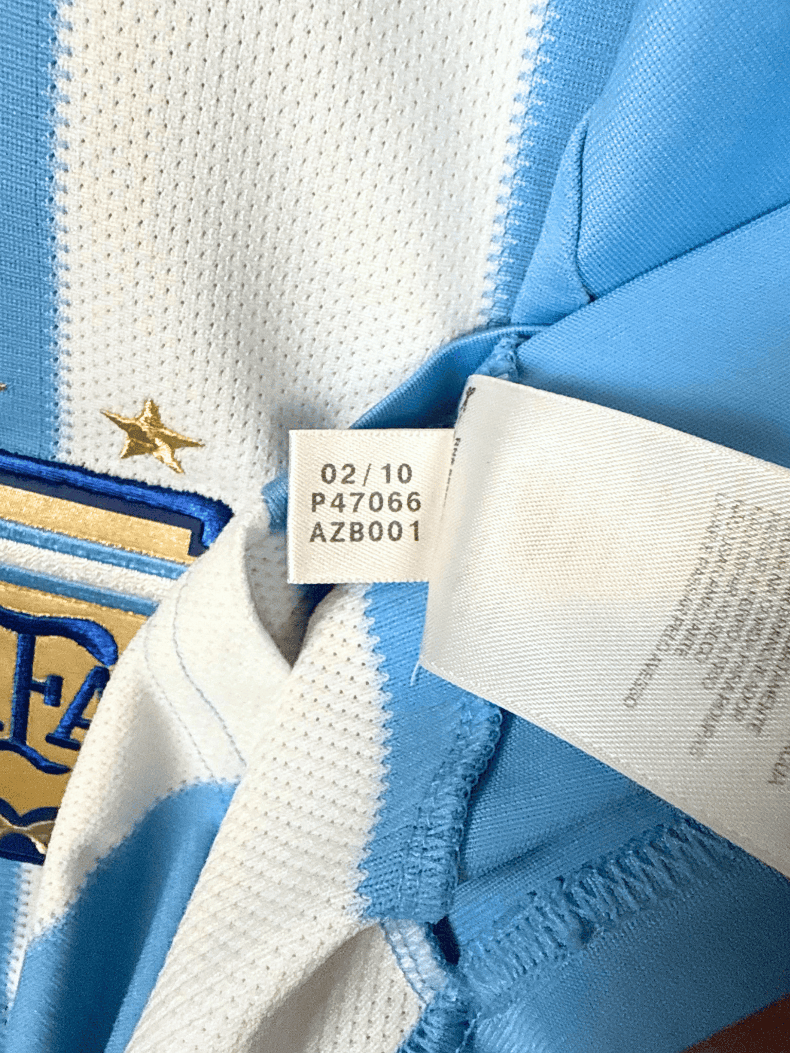 2010-argentina-home-carlos-tevez-11-large-p47066-adidas-5