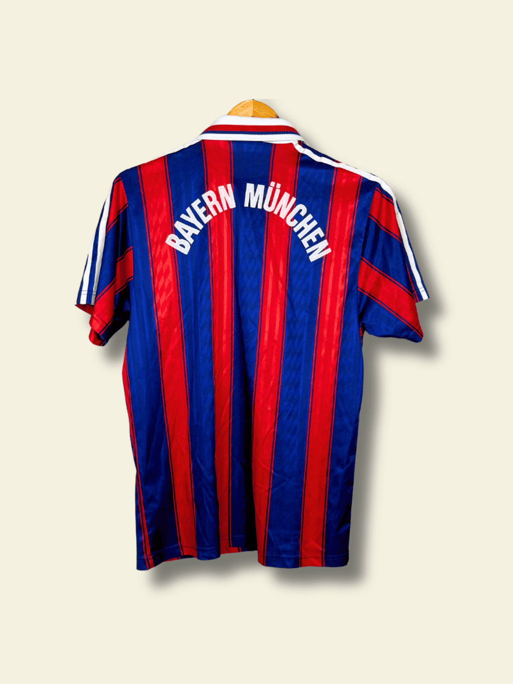 1995 Bayern Munich Away - Small - Image 2