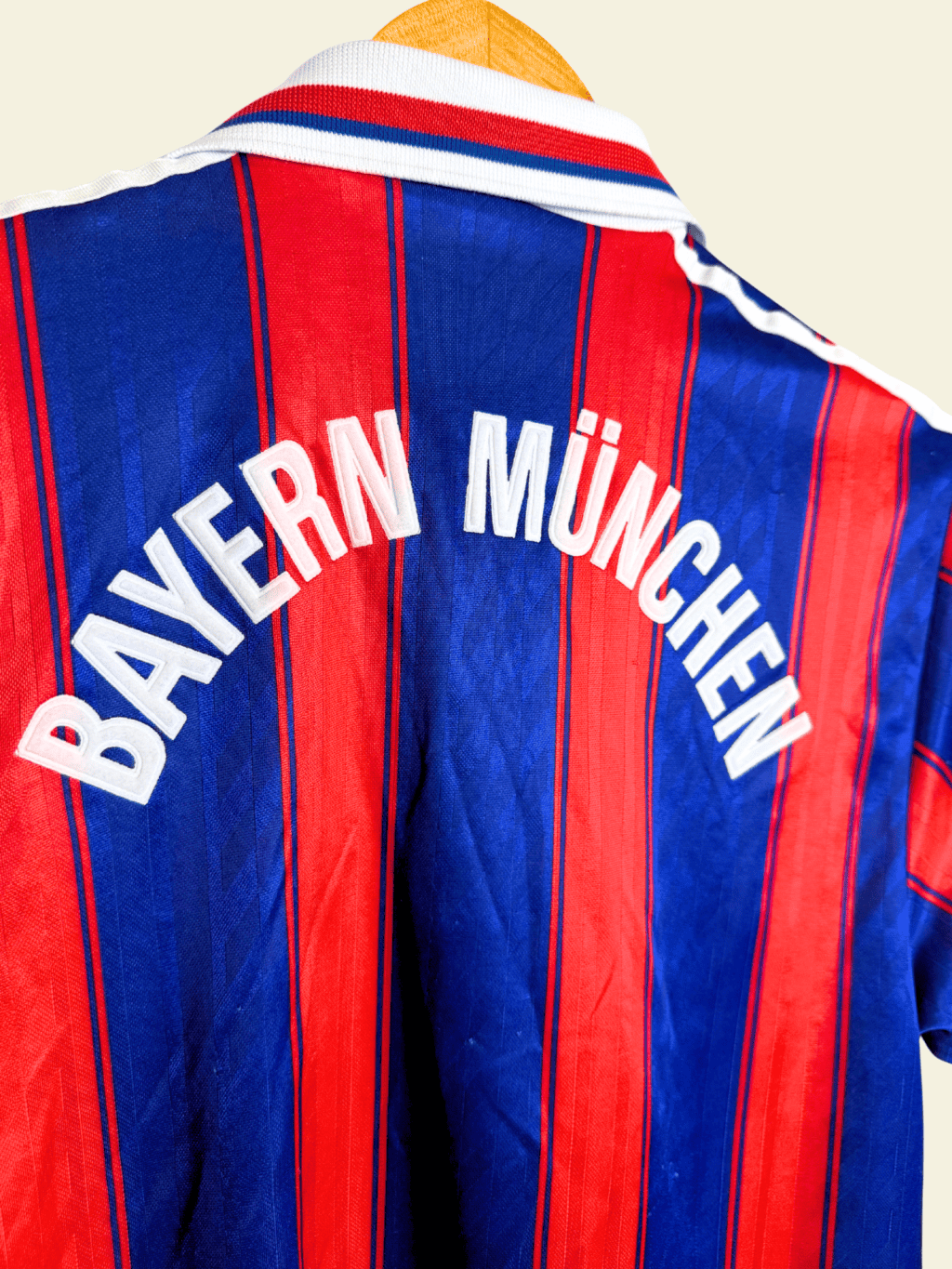 1995 Bayern Munich Away - Small - Image 4