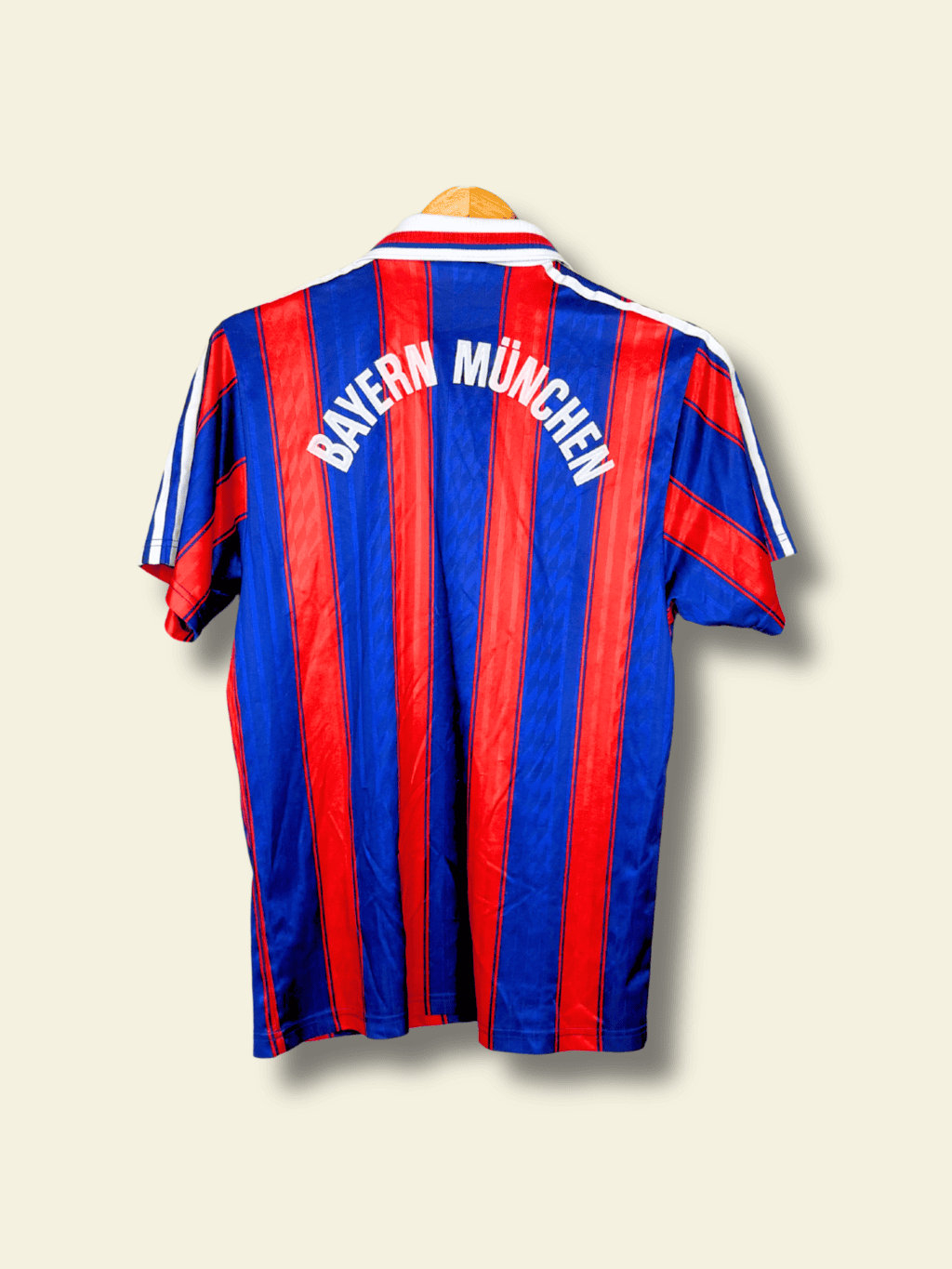 1995 Bayern Munich Away - Small - Image 2