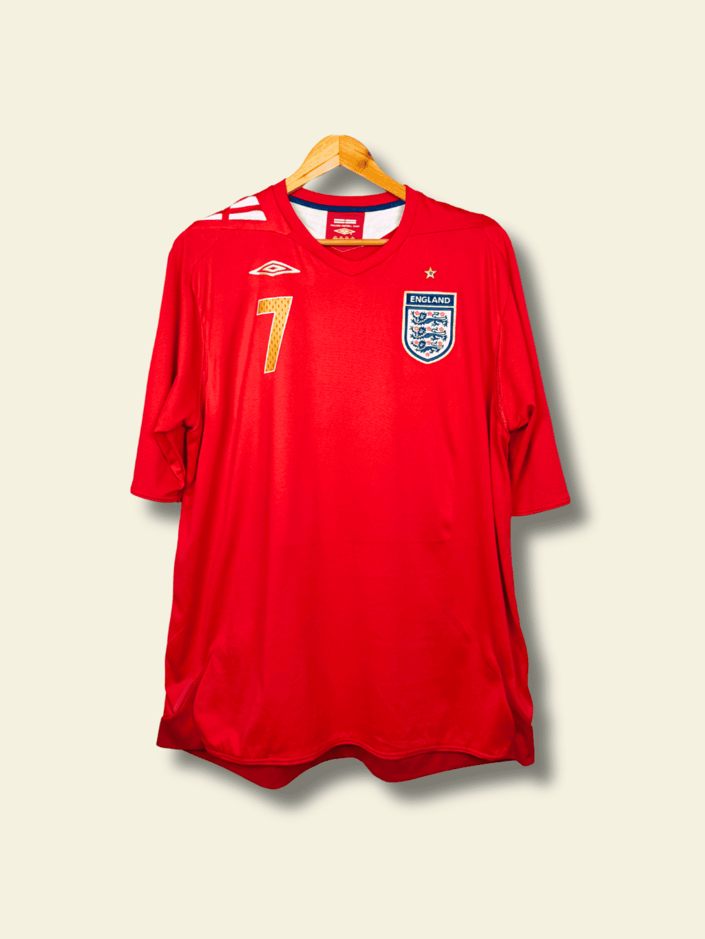 2006 England Away - David Beckham #7 XXL - Image 2