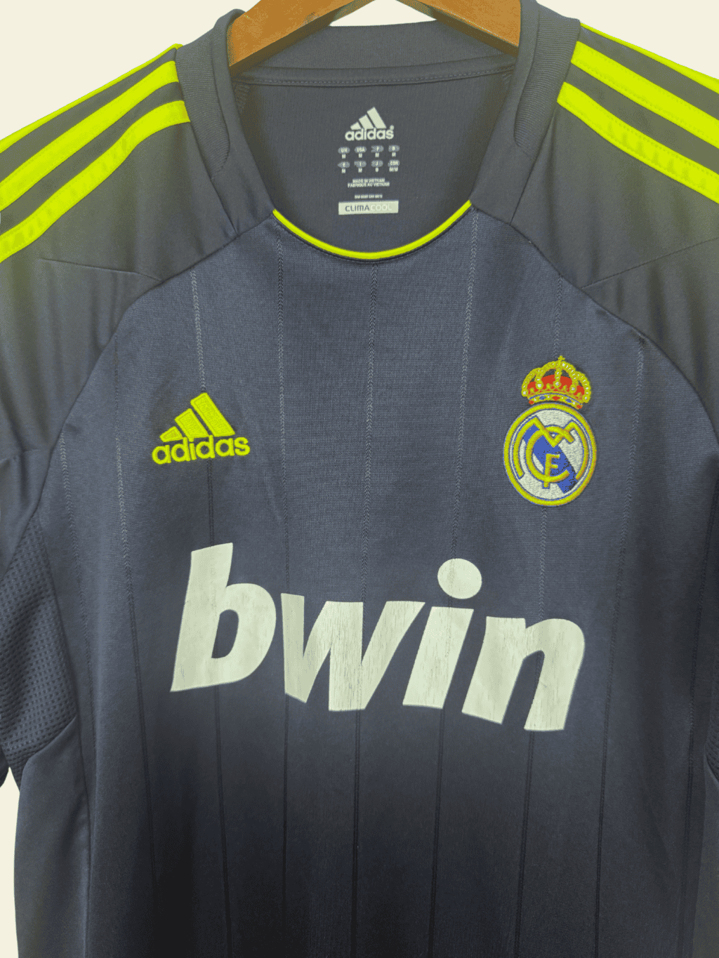 2012 Real Madrid Away - Cristiano Ronaldo #7 Medium - Image 4