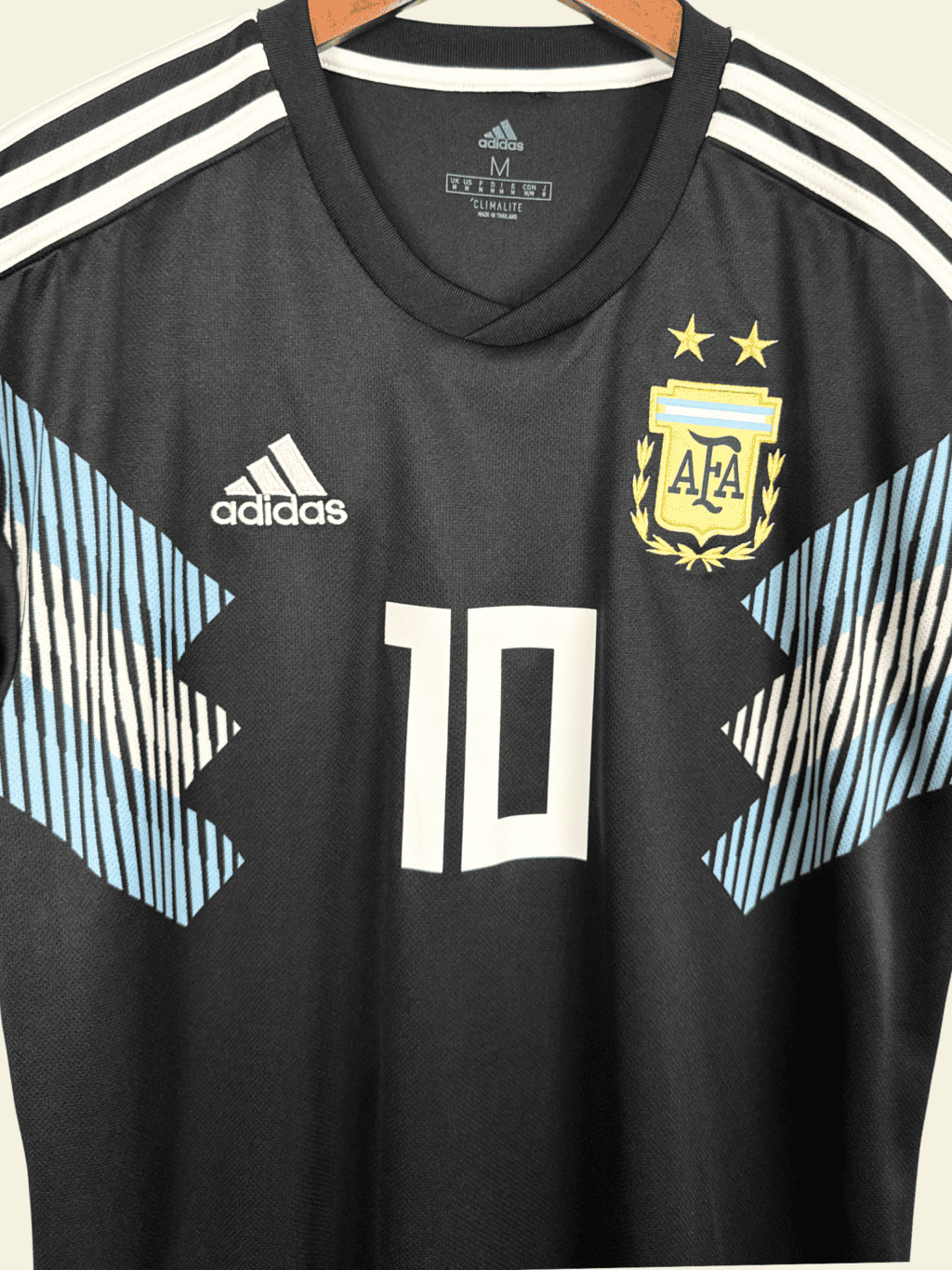 2018 Argentina Away - Lionel Messi #10 Medium - Image 3