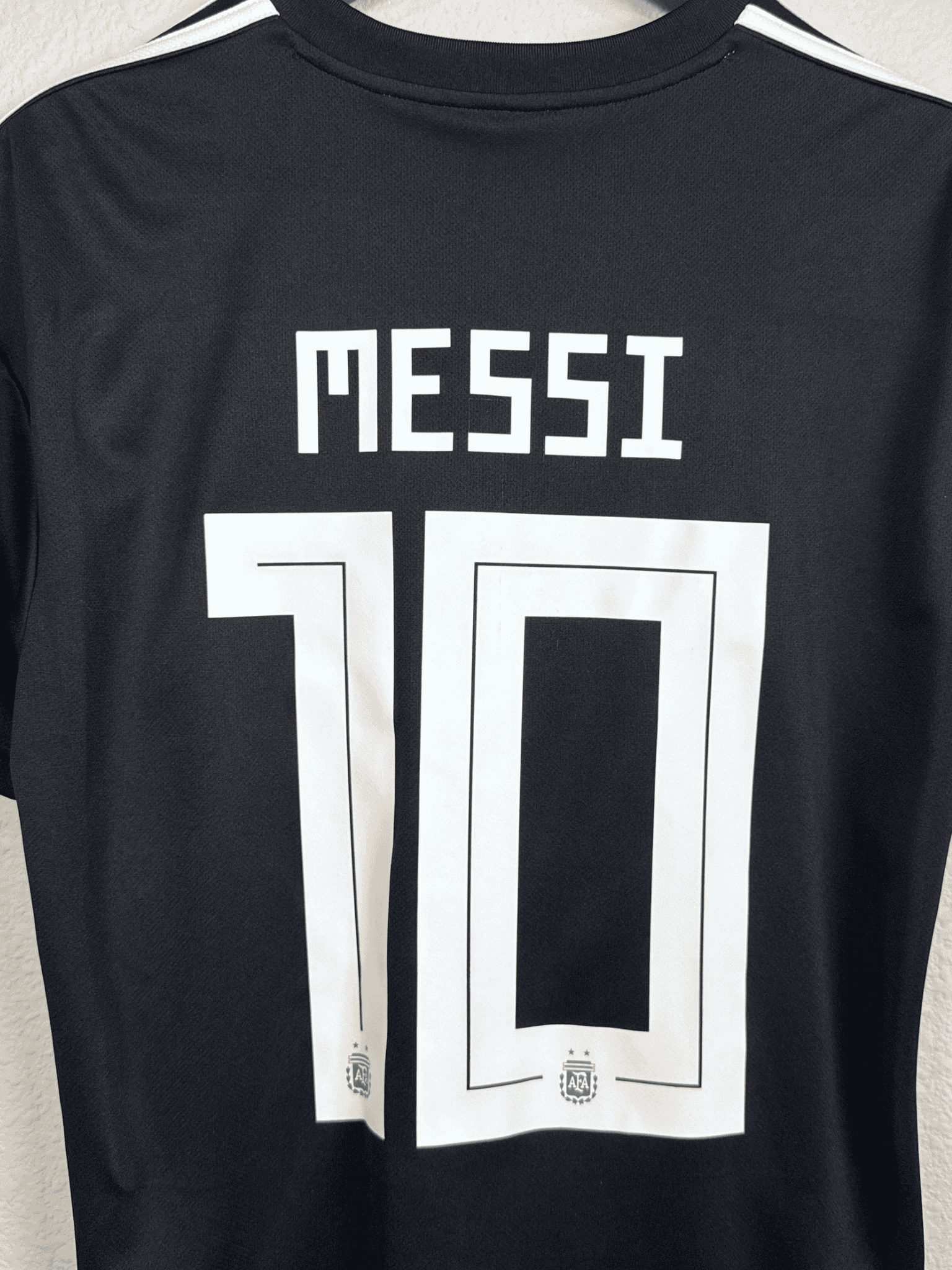 2018 Argentina Away - Lionel Messi #10 Medium - Image 5